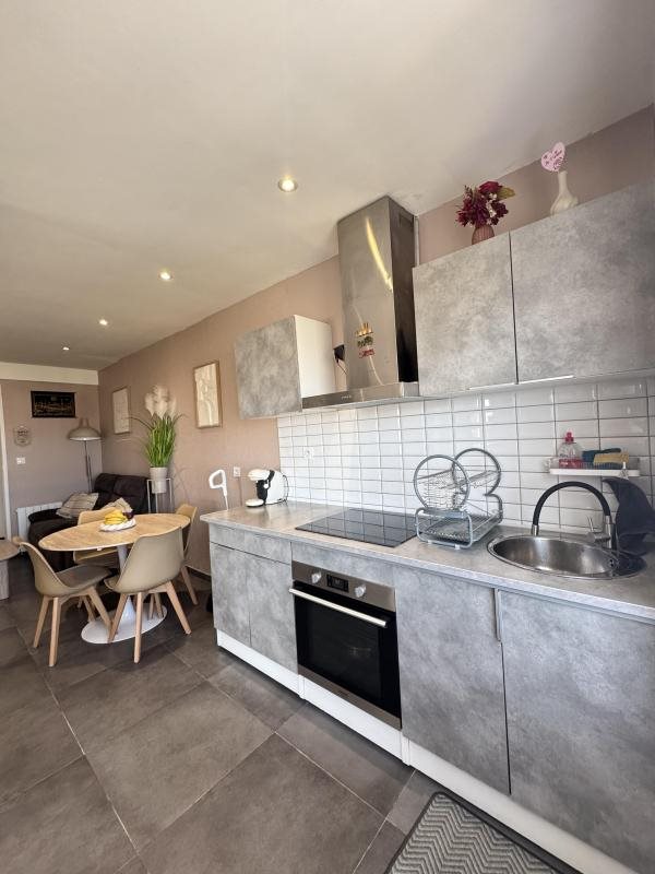 Appartement à vendre, 65m², Décines-Charpieu