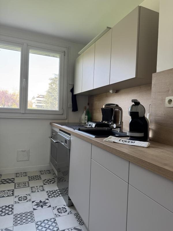 Appartement à vendre, 45m², Champagne-au-Mont-d'Or