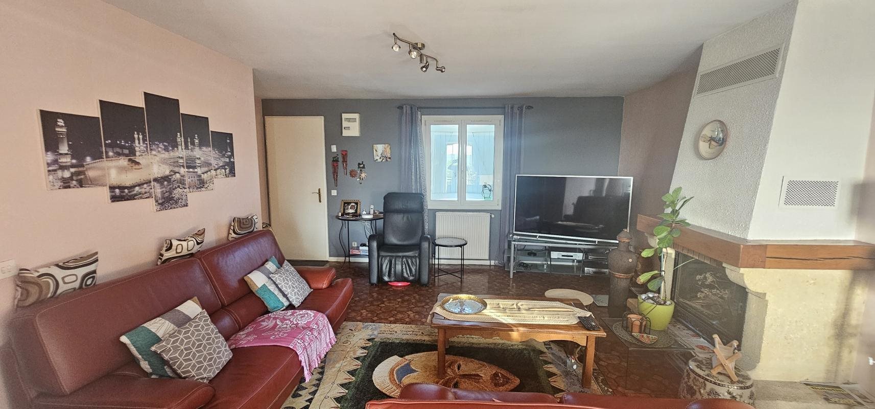 Maison à vendre, 184m², Saint-Laurent-de-Mure