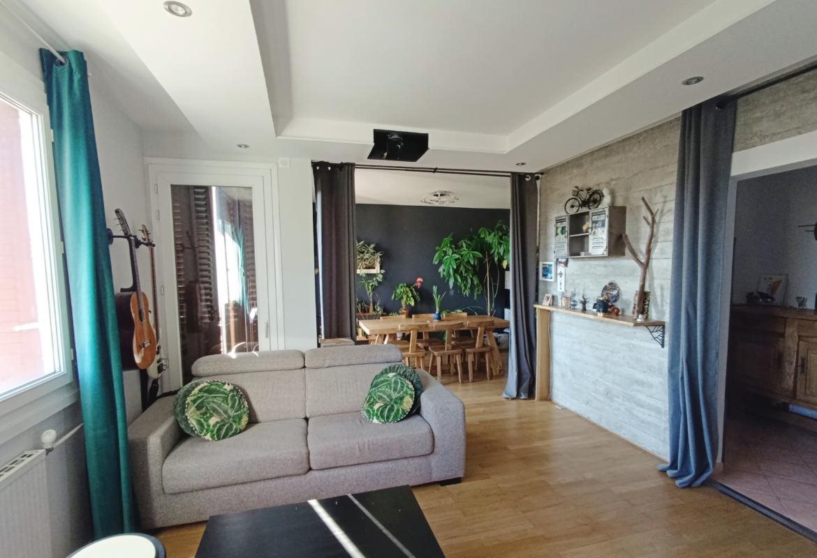 Appartement à vendre, 65m², Meyzieu