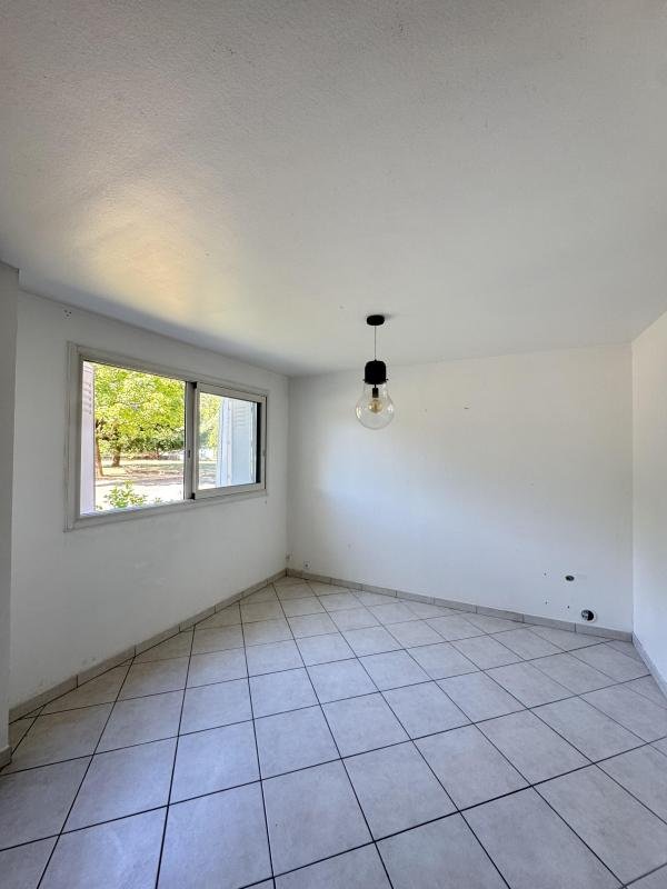 Appartement à vendre, 74m², Saint-Priest