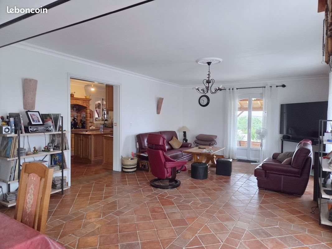 Maison à vendre, 215m², L'Isle-Jourdain