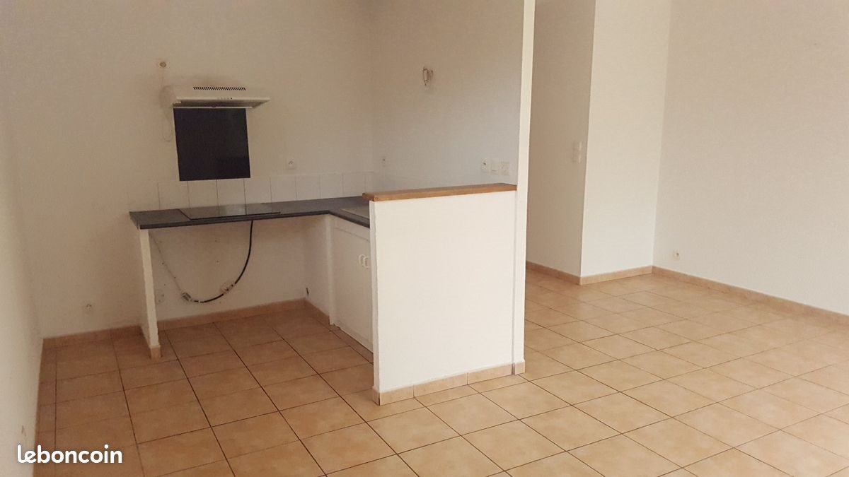 Appartement à louer, 50m², L'Isle-Jourdain