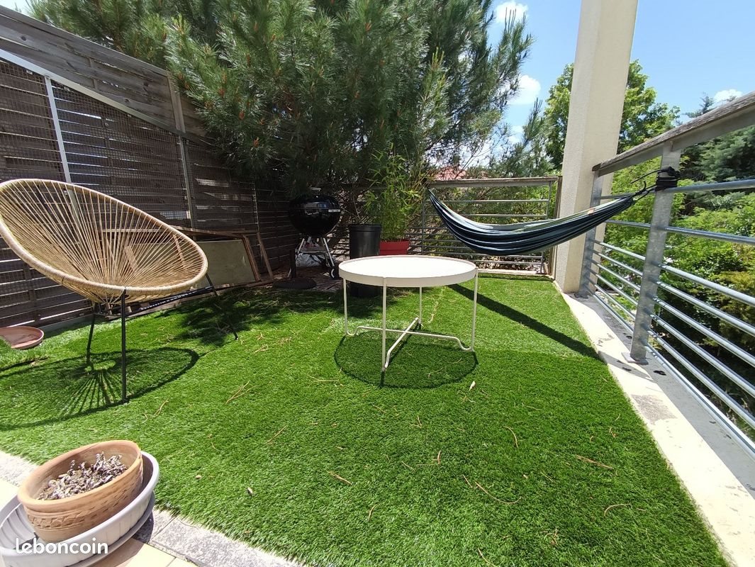 Appartement à louer, 50m², L'Isle-Jourdain