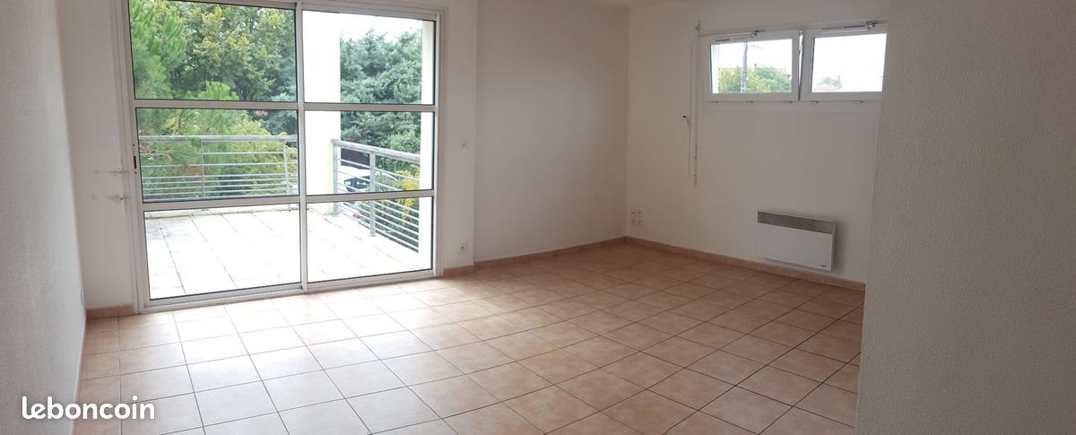 Appartement à louer, 50m², L'Isle-Jourdain