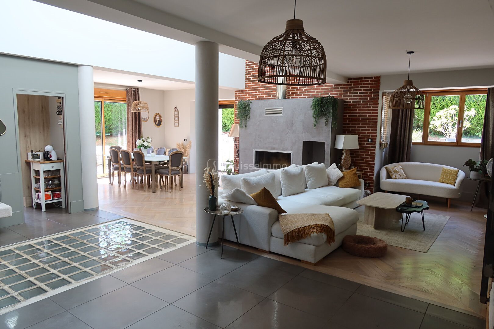 Maison à vendre, 333m², Besançon