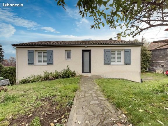 Maison à louer, 117m², Volvic