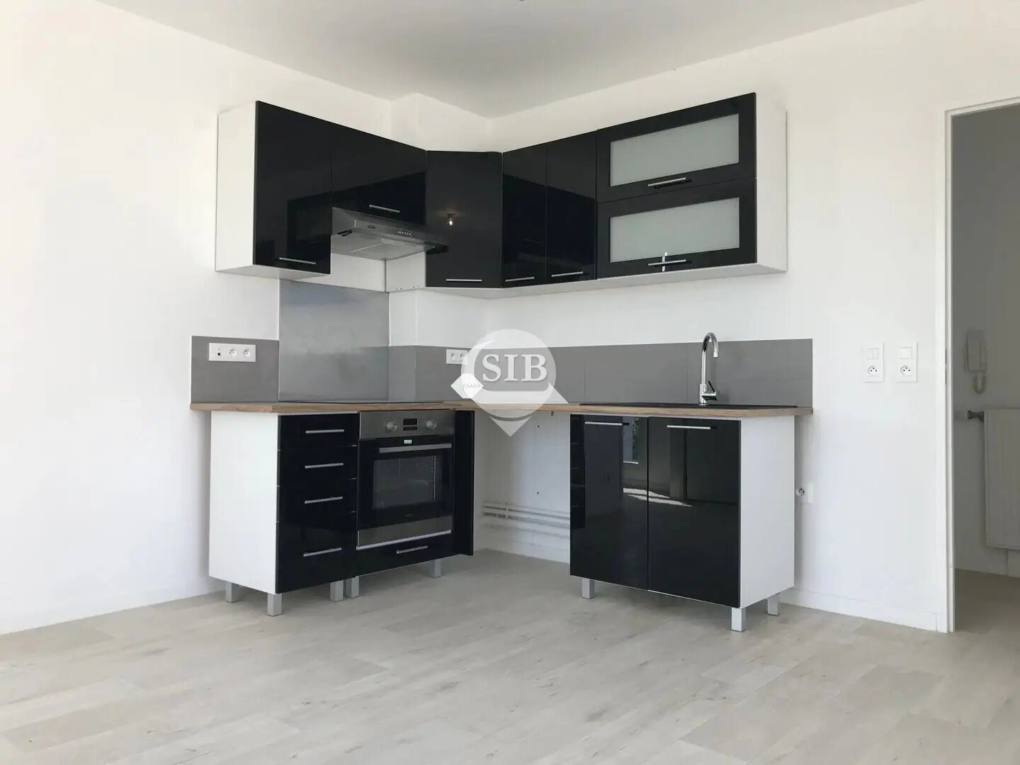 Appartement à louer, 82m², Evry