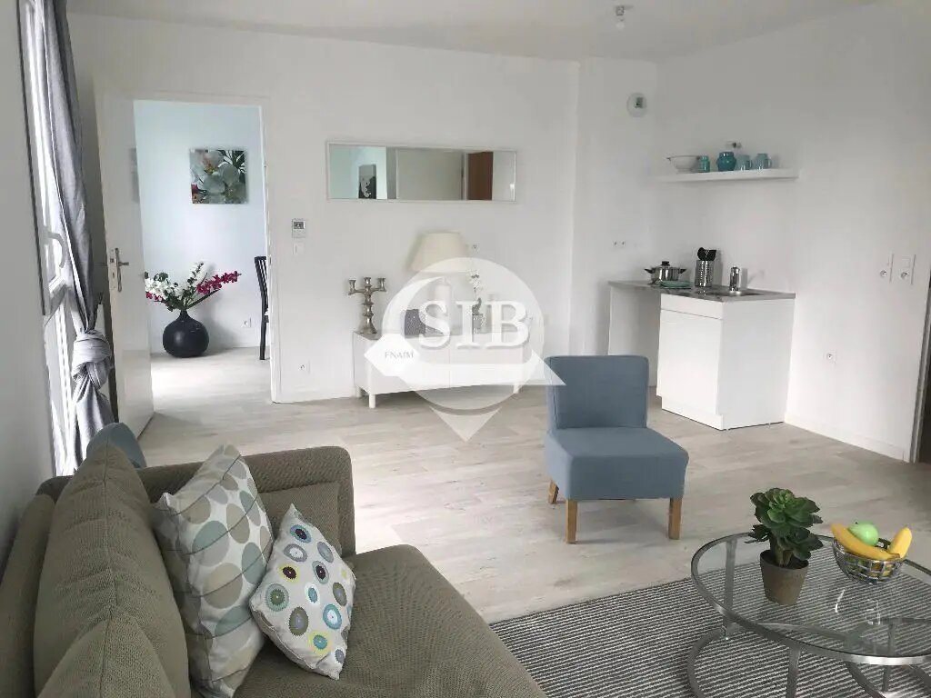 Appartement à louer, 82m², Evry