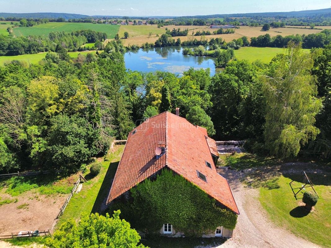 Maison à vendre, 370m², Devecey