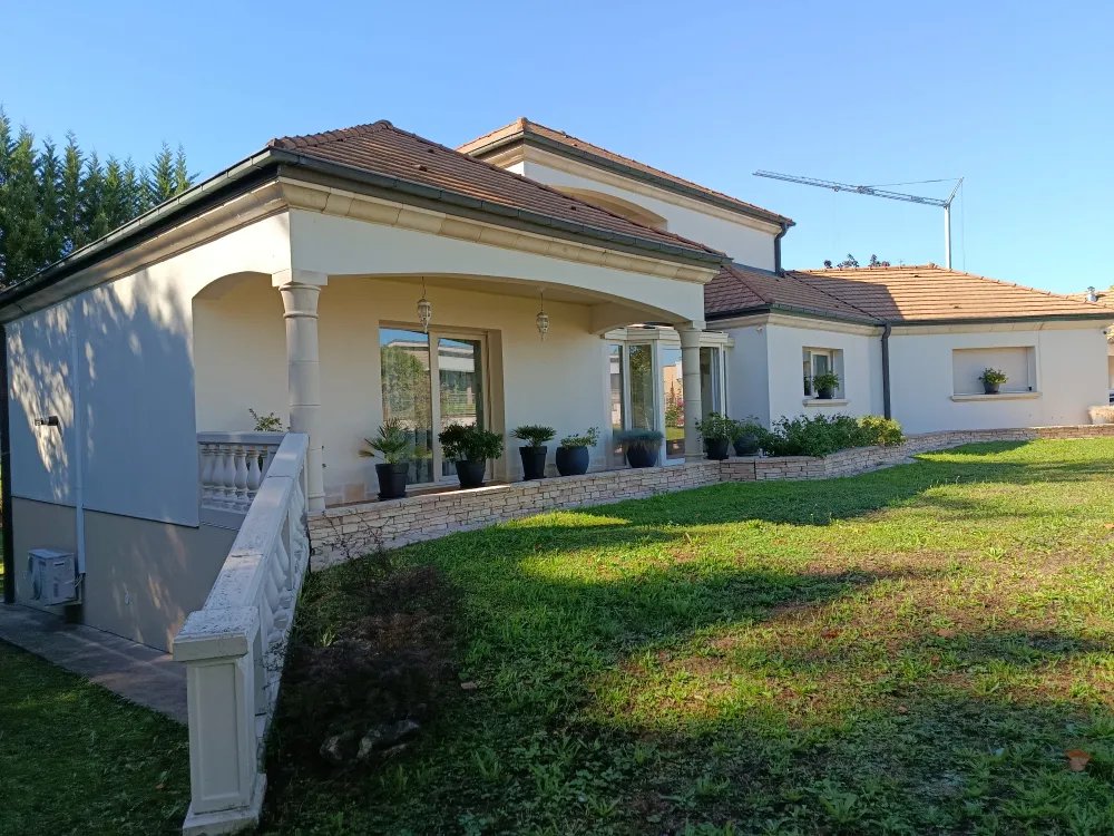 Maison à vendre, 230m², Noidans-lès-Vesoul