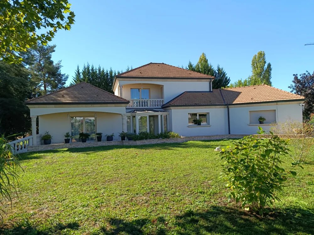 Maison à vendre, 230m², Noidans-lès-Vesoul
