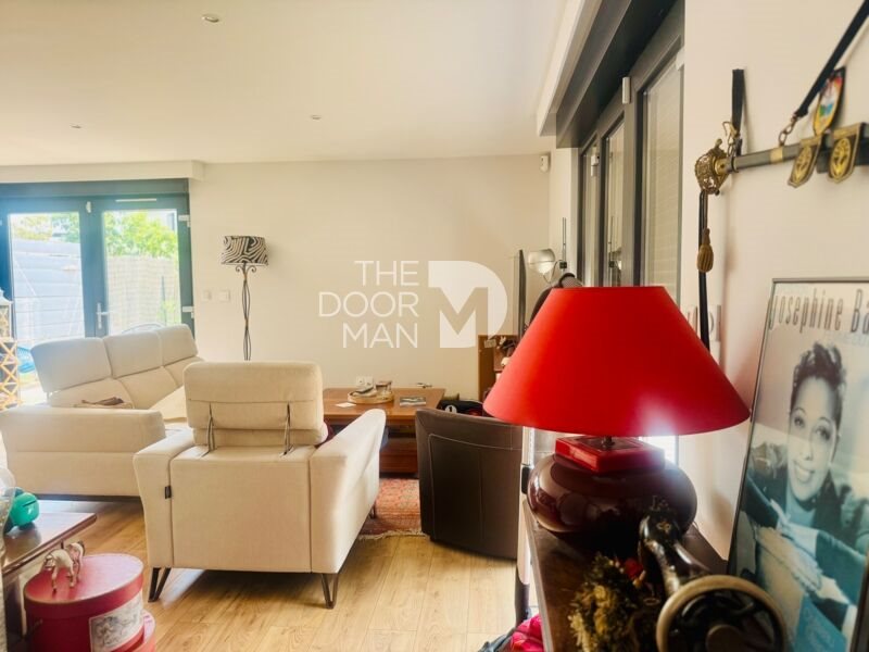Maison à vendre, 120m², Laval