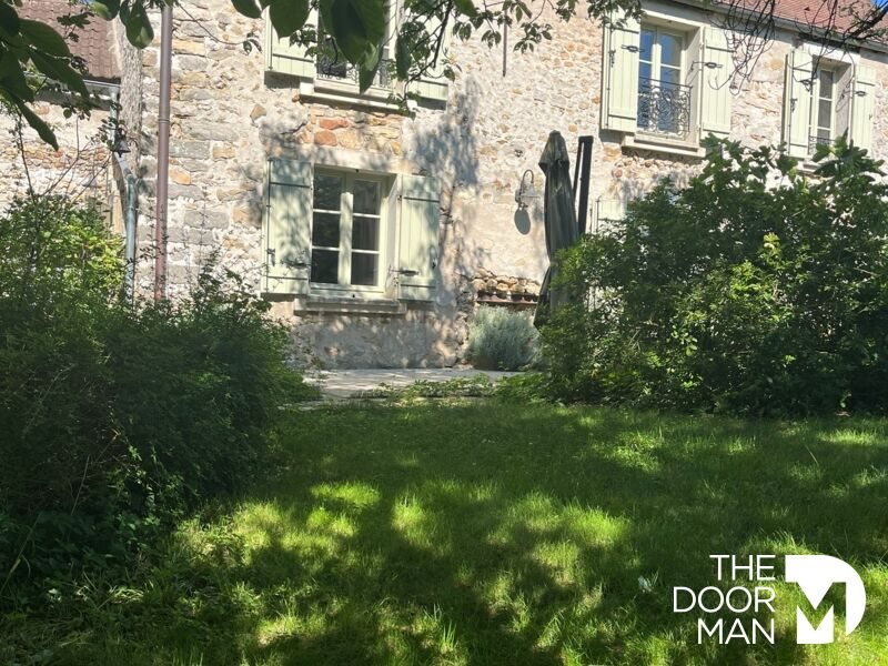 Maison à vendre, 161m², Linas