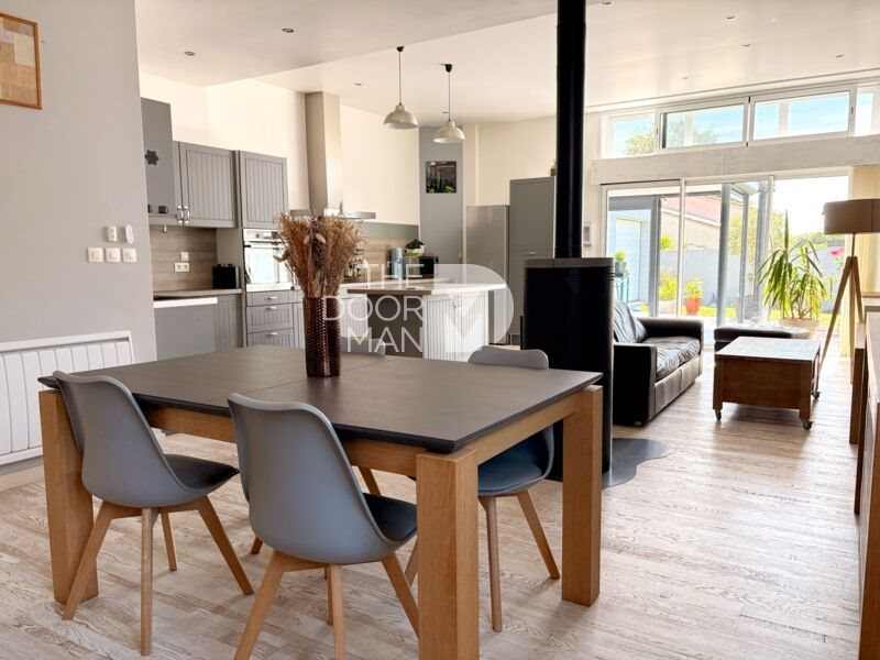 Maison à vendre, 103m², Saint-Hilaire-de-Chaléons