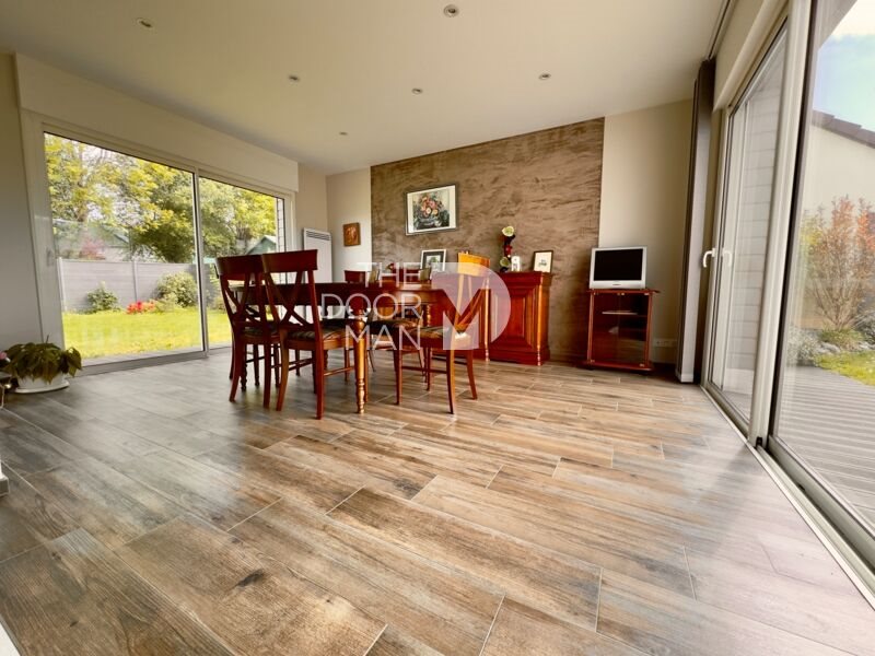 Maison à vendre, 146m², Bonchamp-lès-Laval