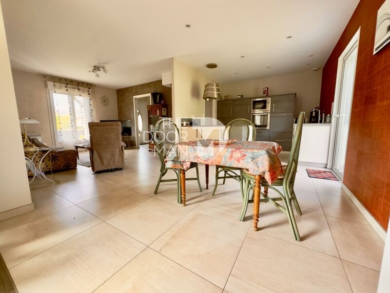 Maison à vendre, 146m², Bonchamp-lès-Laval