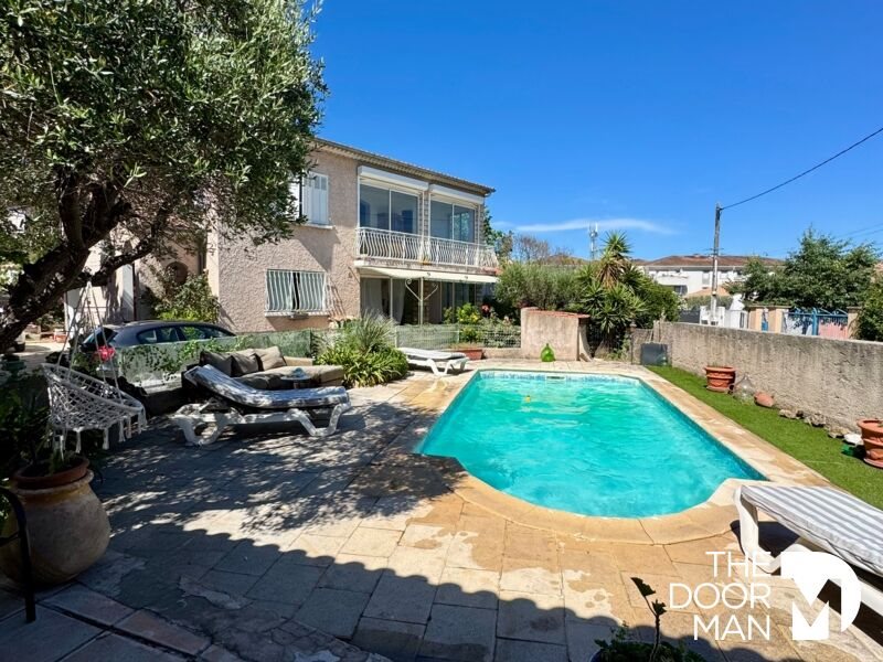 Maison à vendre, 259m², Solliès-Pont