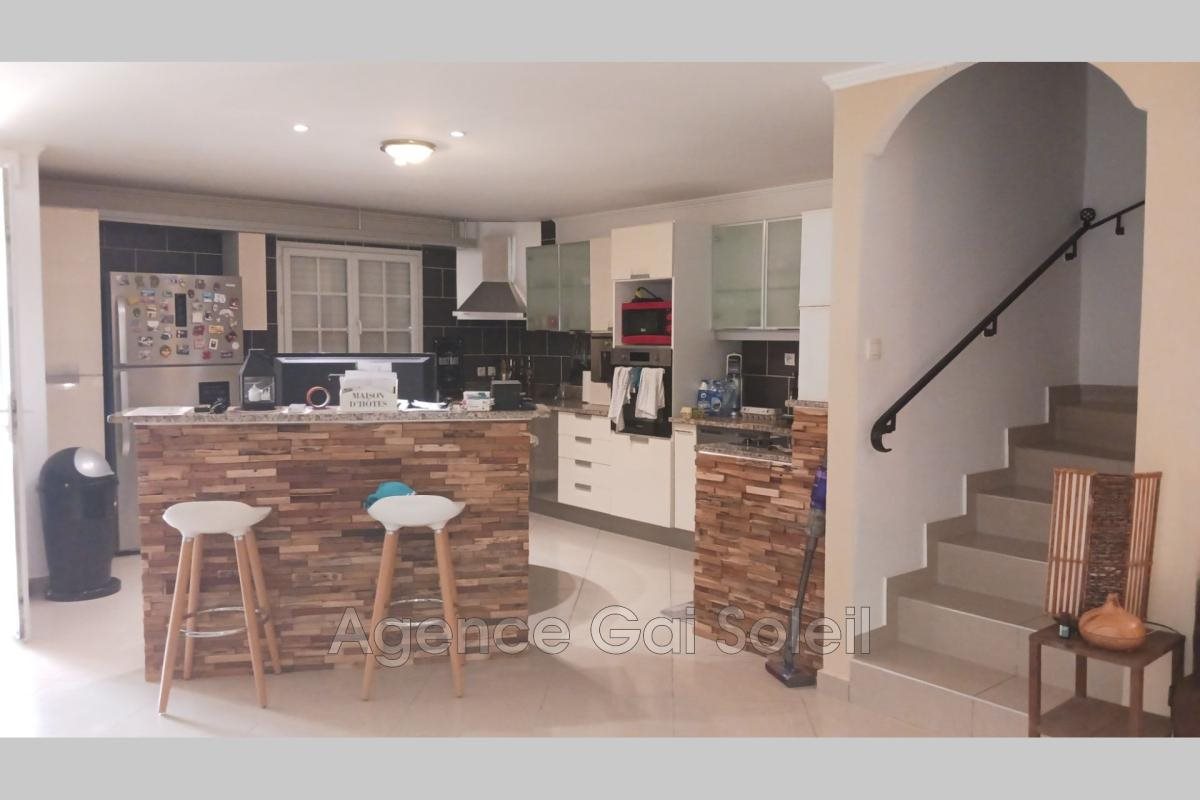 Maison à vendre, 220m², Nissan-lez-Enserune