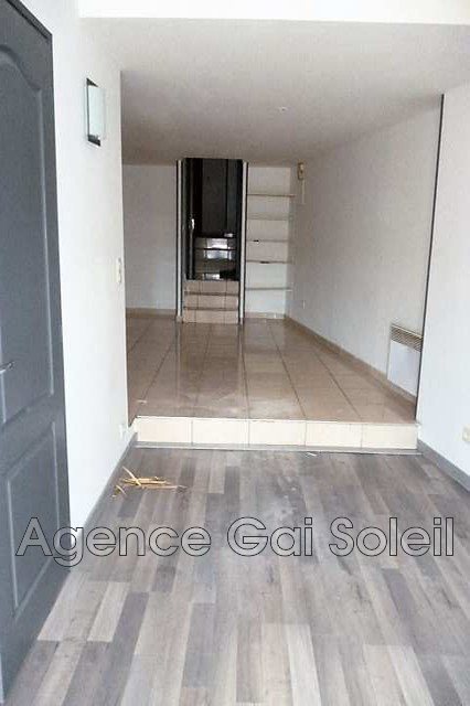 Appartement à louer, 45m², Puimisson
