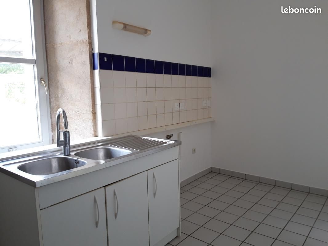 Appartement à louer, 53m², Custines