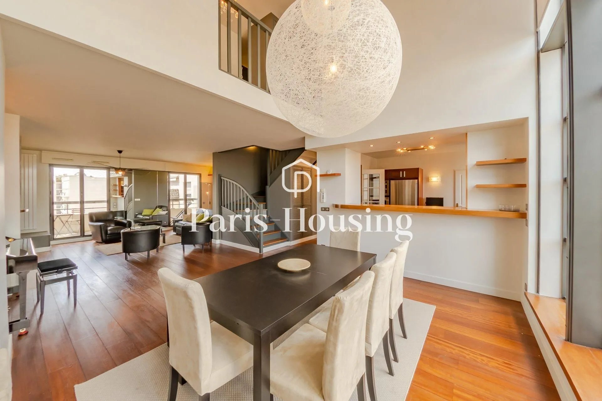 Appartement à louer, 150m², Levallois-Perret