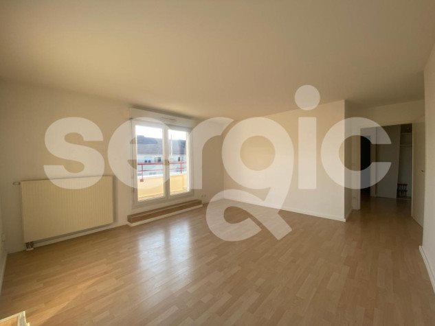 Appartement à louer, 71m², Compiègne