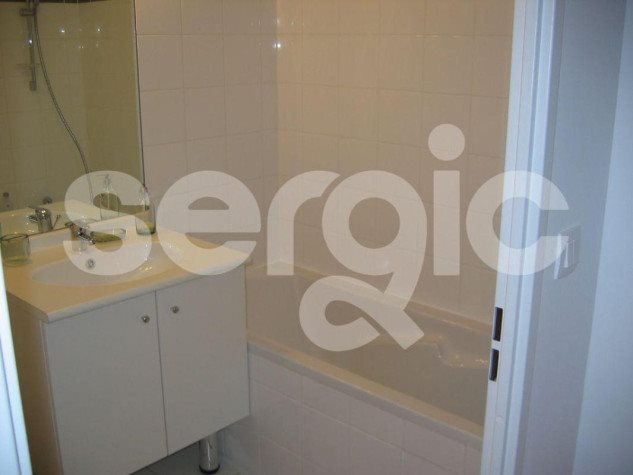 Appartement à louer, 45m², Loos