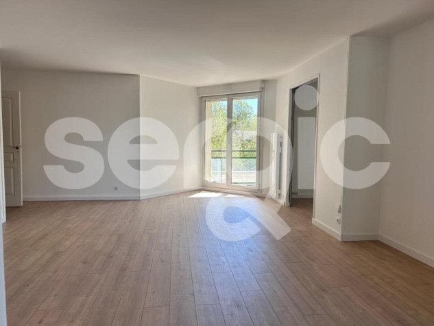 Appartement à louer, 83m², Compiègne