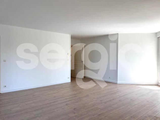 Appartement à louer, 83m², Compiègne