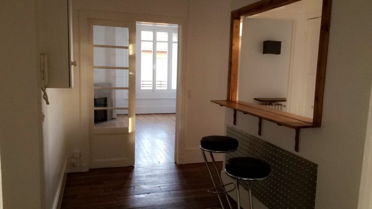 Appartement à louer, 68m², Nanterre