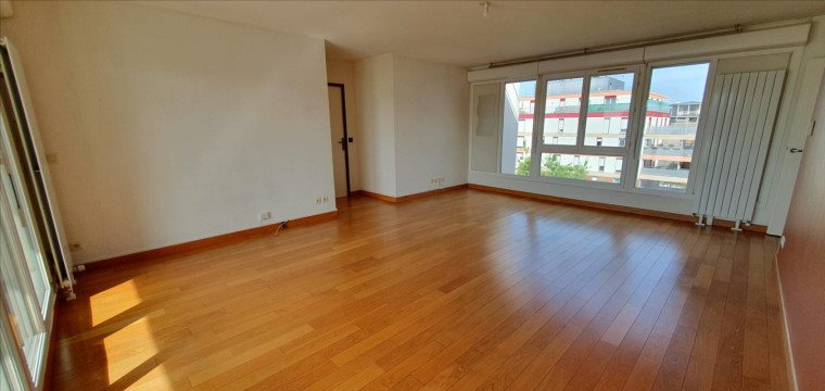 Appartement à louer, 115m², Nanterre