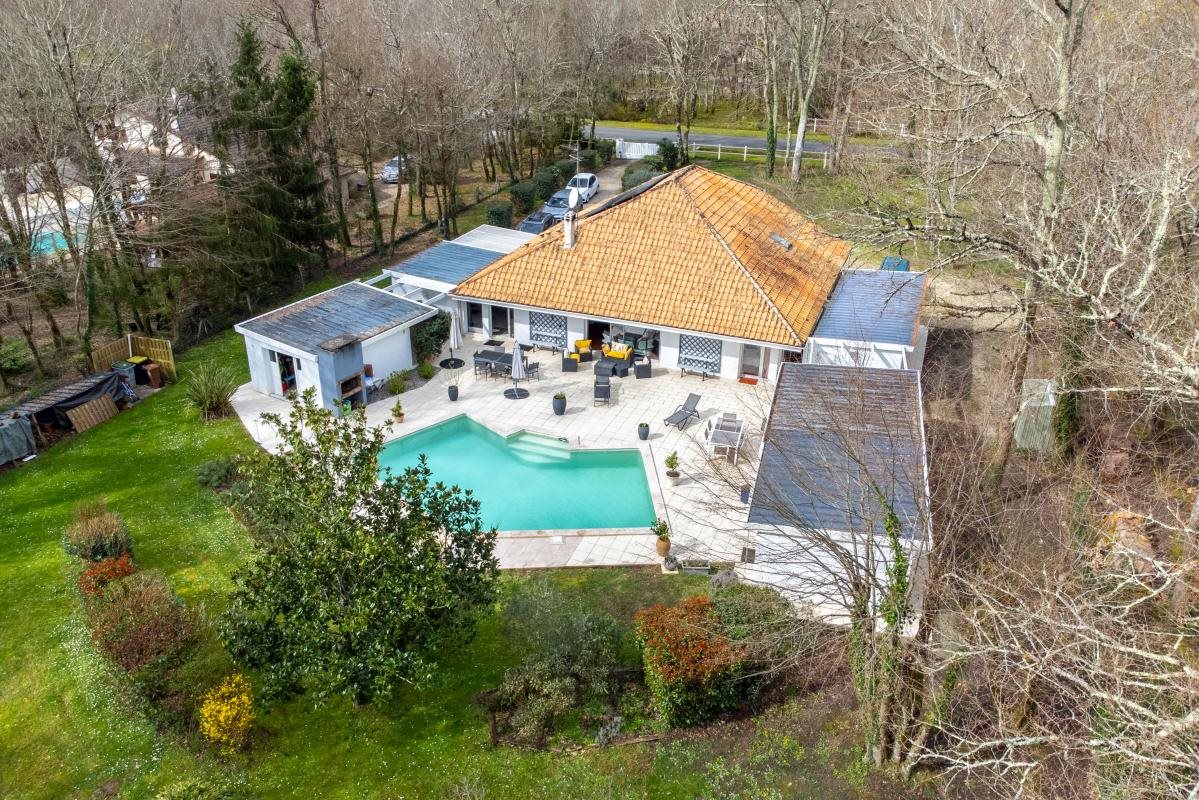 Maison à vendre, 200m², Beychac-et-Caillau