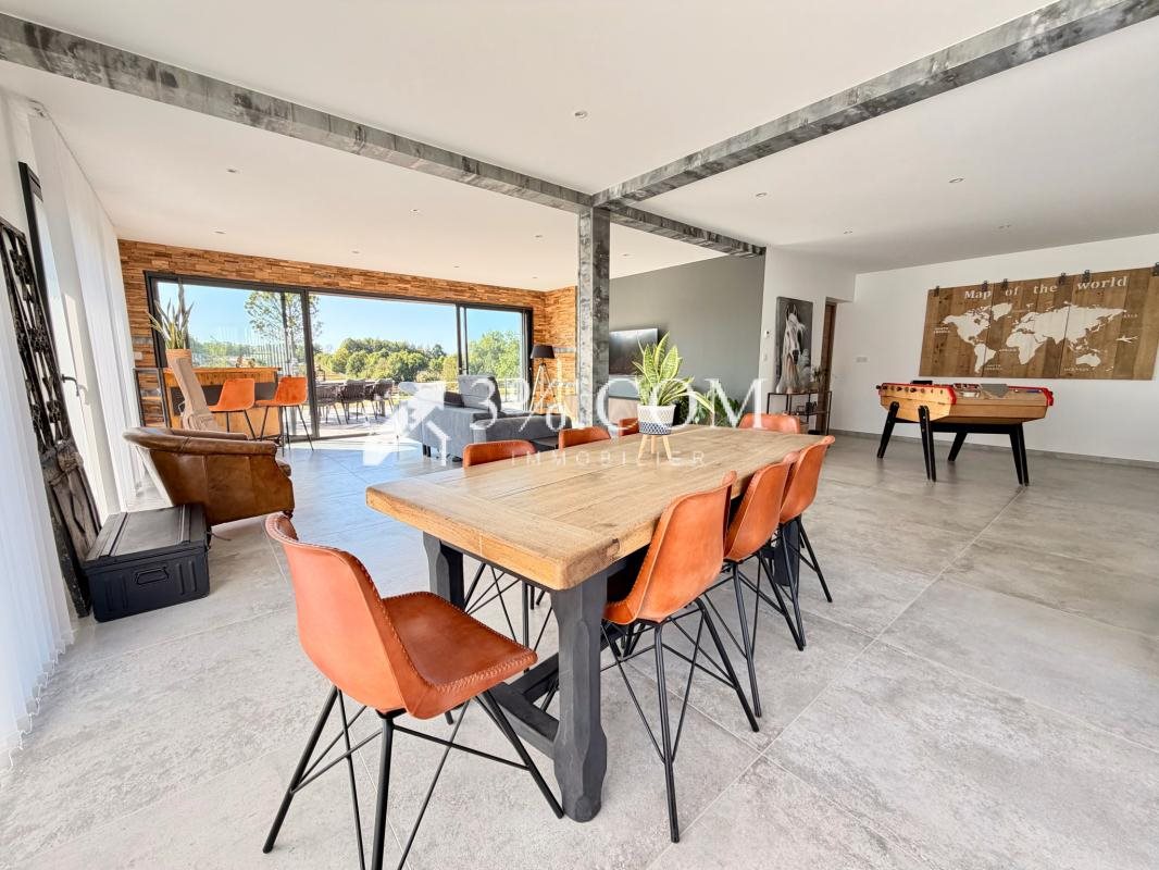 Maison à vendre, 221m², Carly