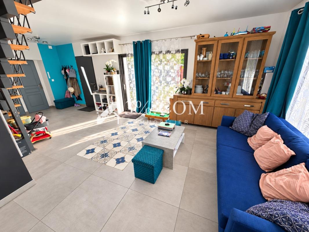 Maison à vendre, 123m², Marzan