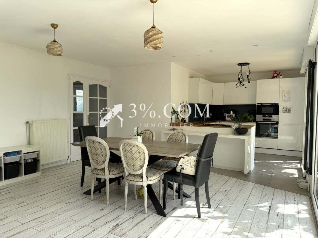 Maison à vendre, 92m², Neuville-en-Ferrain