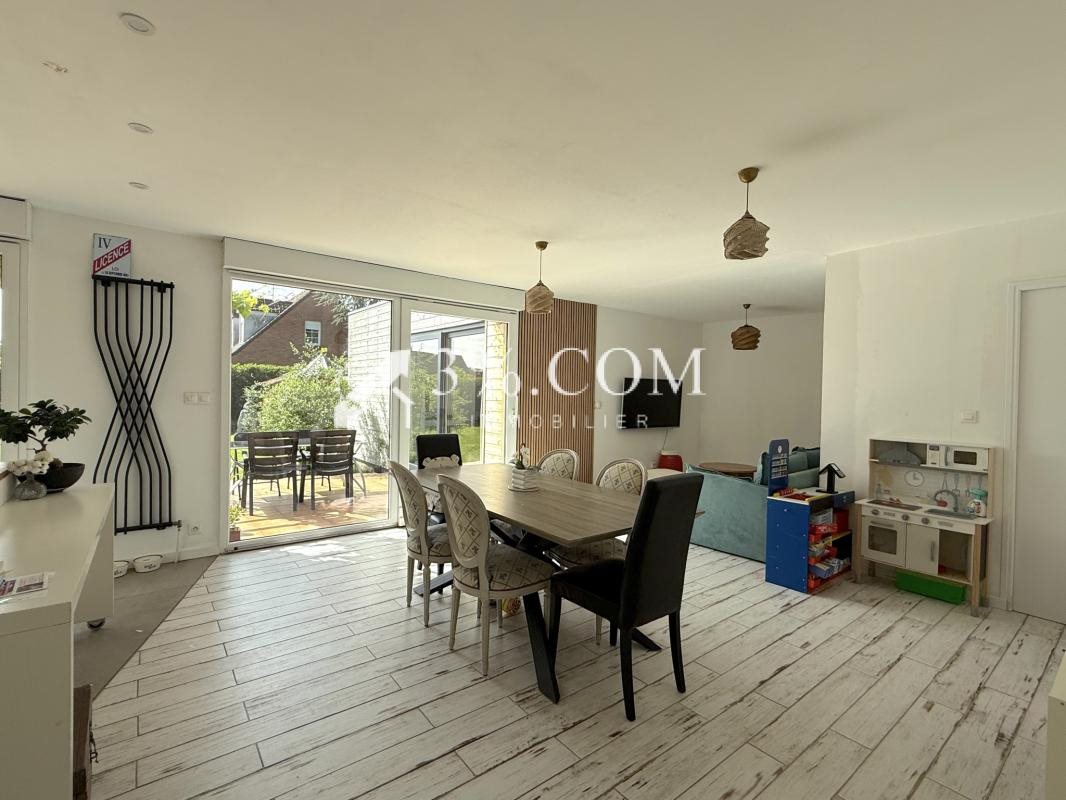 Maison à vendre, 92m², Neuville-en-Ferrain