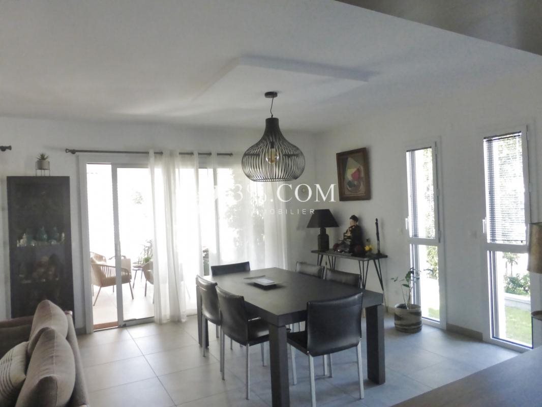 Appartement à vendre, 141m², Alès
