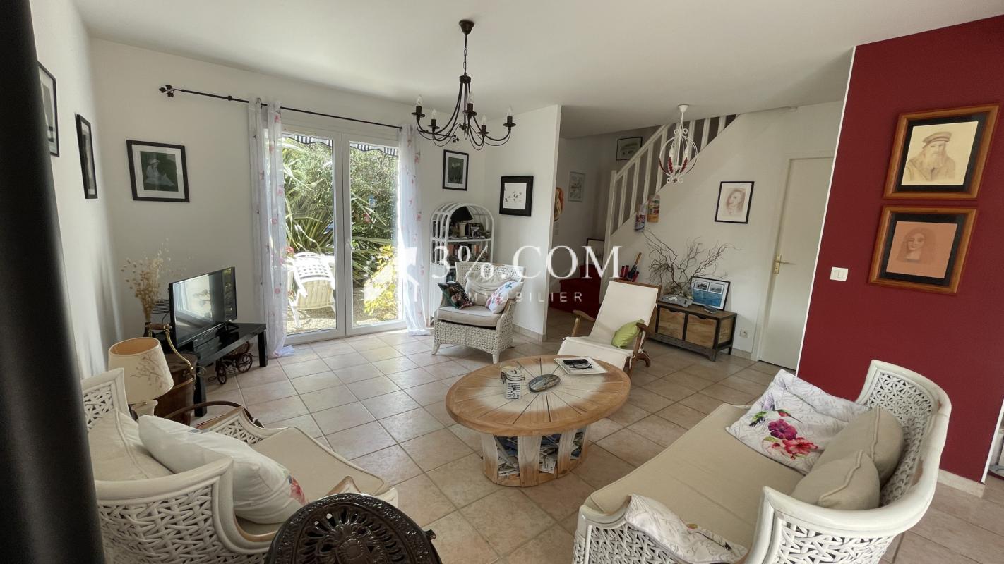 Maison à vendre, 103m², Larmor-Baden