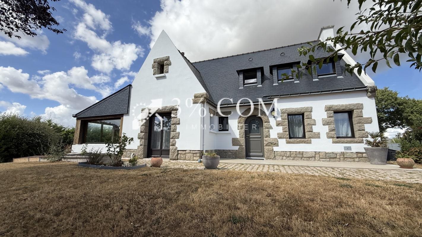 Maison à vendre, 140m², Plescop