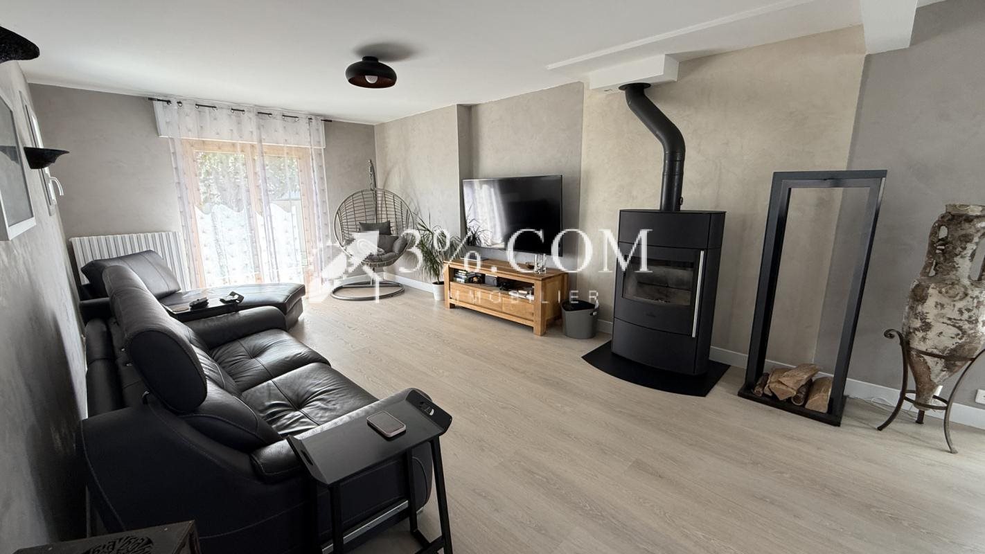 Maison à vendre, 140m², Plescop
