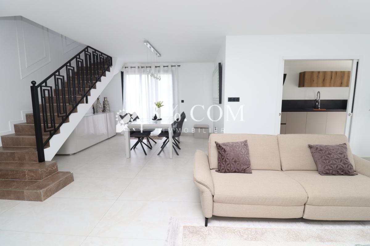 Maison à vendre, 150m², Cintré