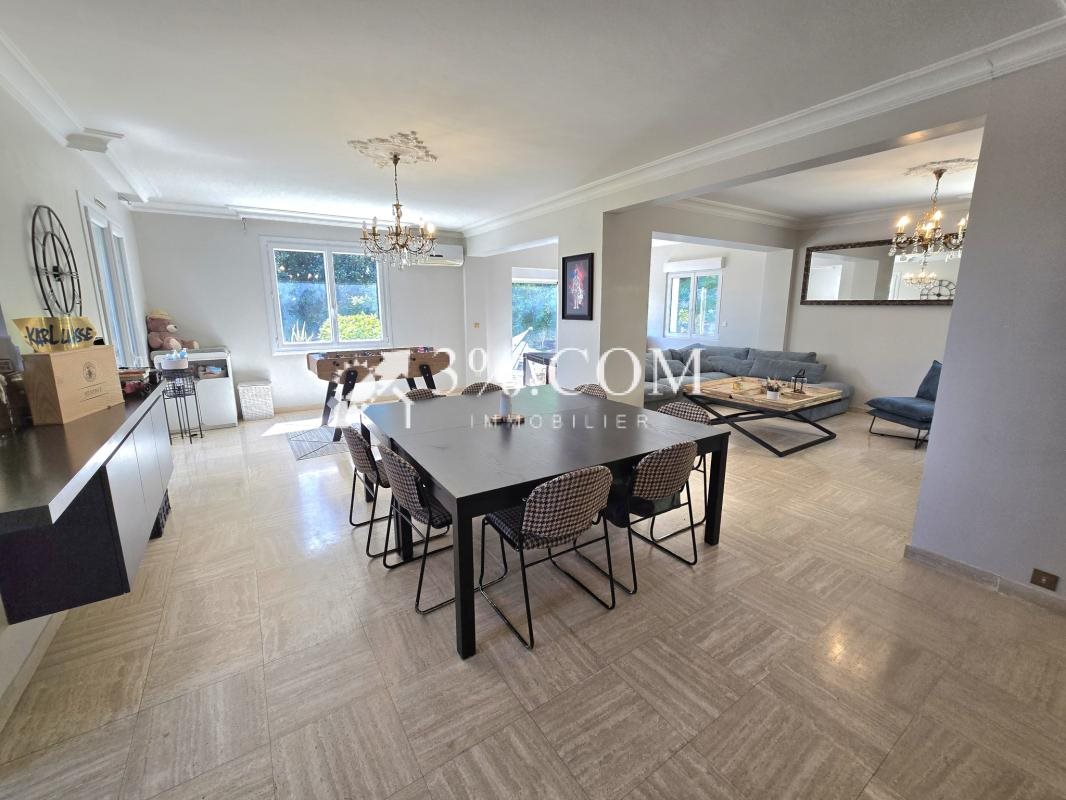 Maison à vendre, 200m², Saint-Georges-les-Bains