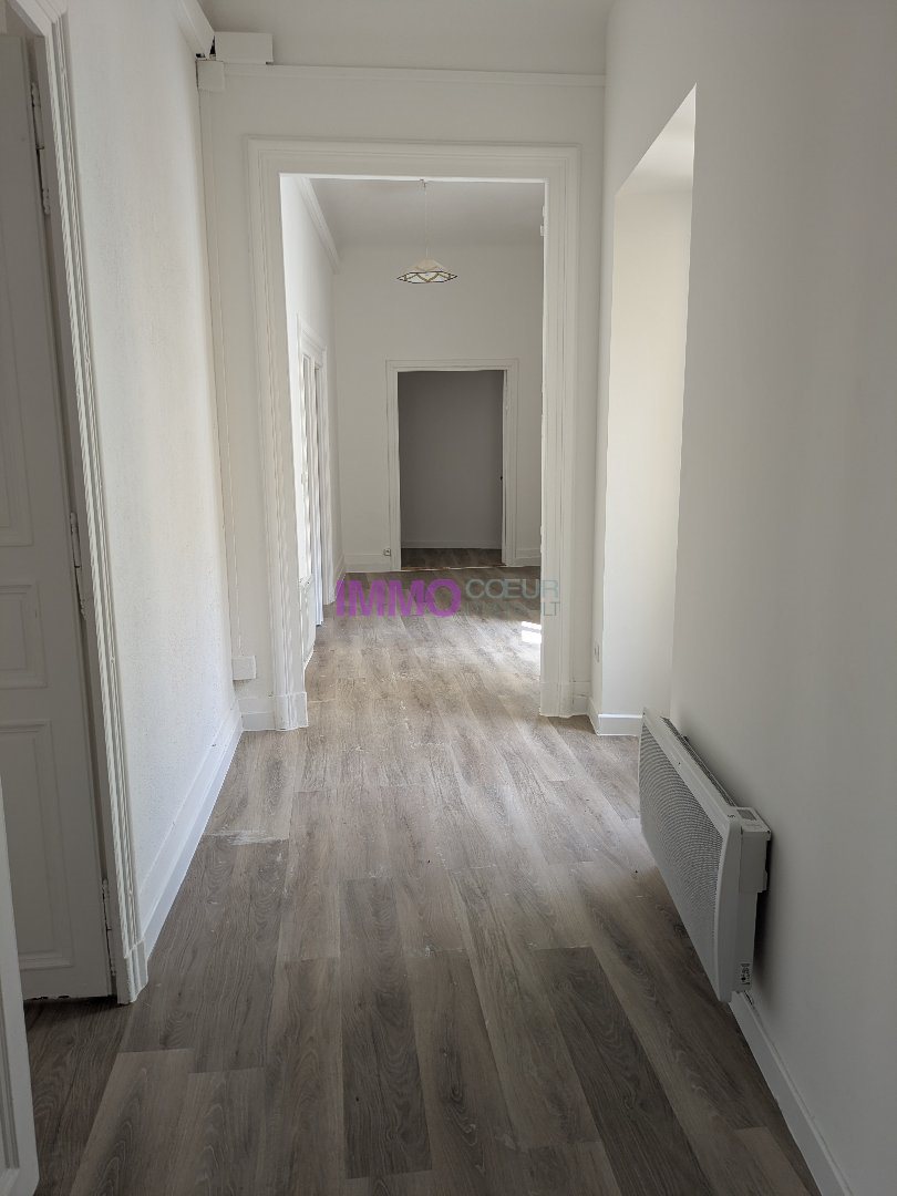 Appartement à louer, 103m², Lodève