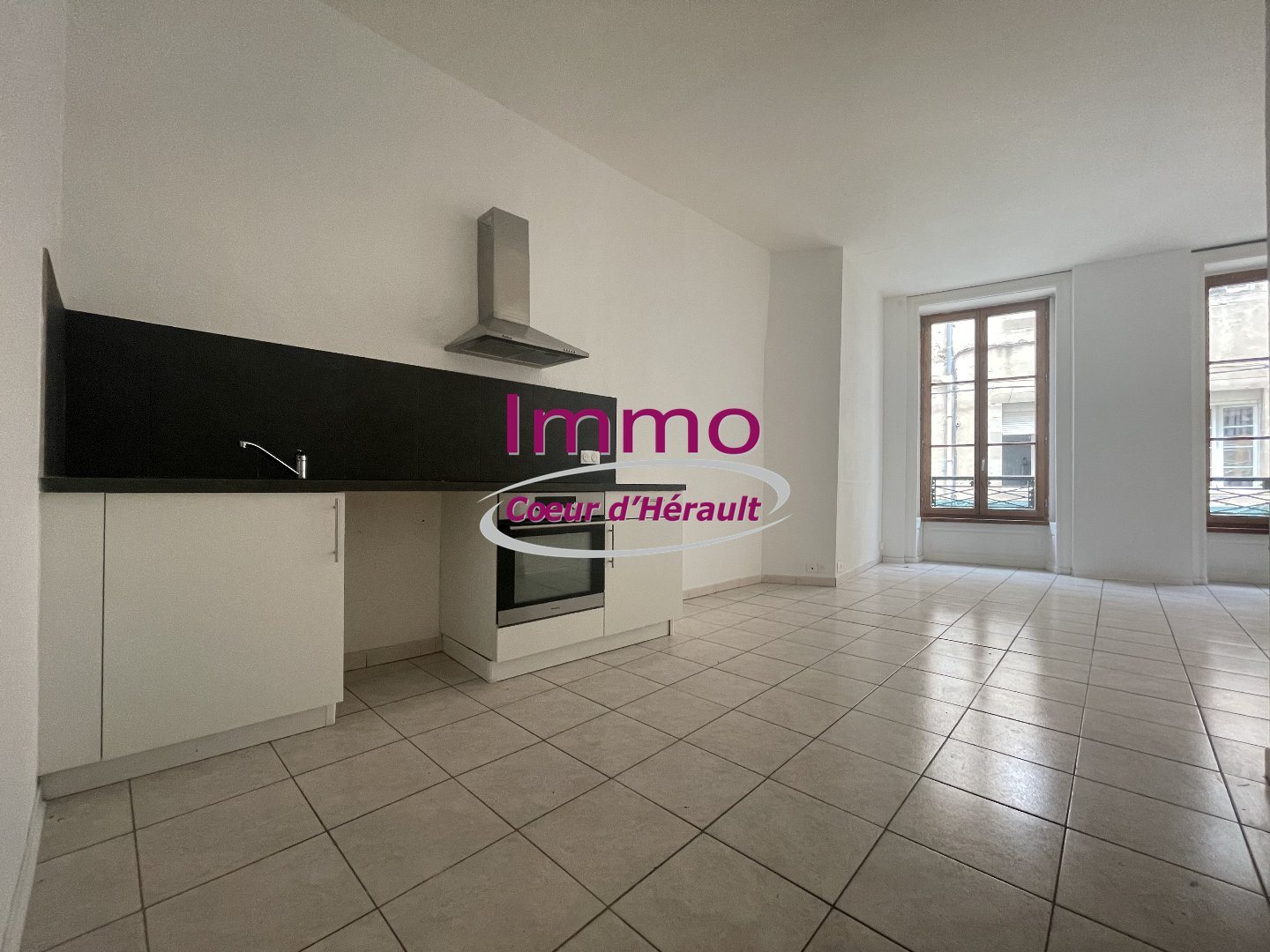 Appartement à louer, 74m², Lodève