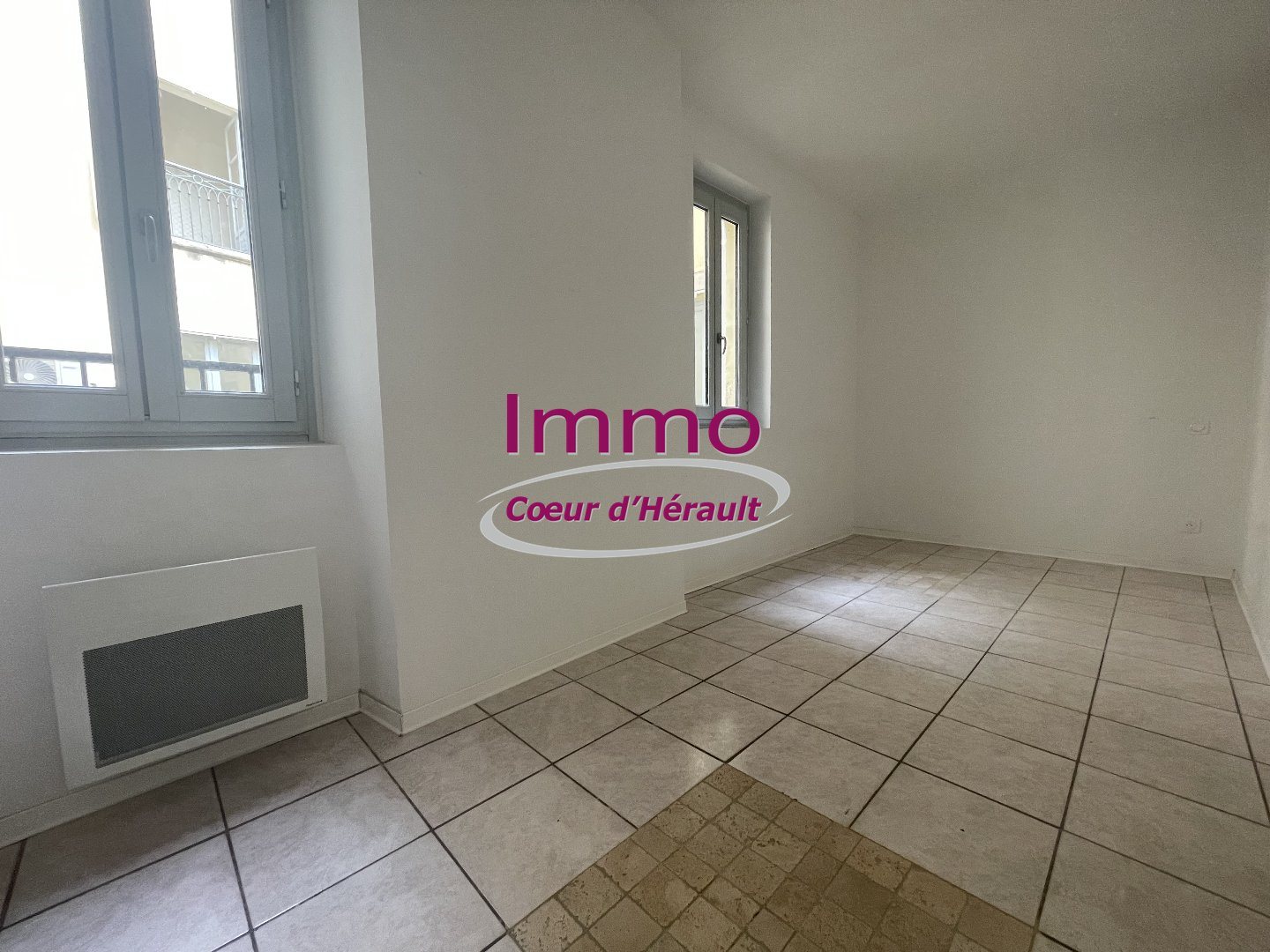 Appartement à louer, 74m², Lodève