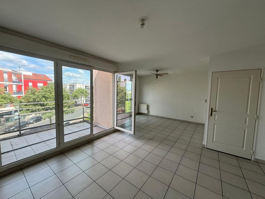 Appartement à vendre, 64m², Meyzieu