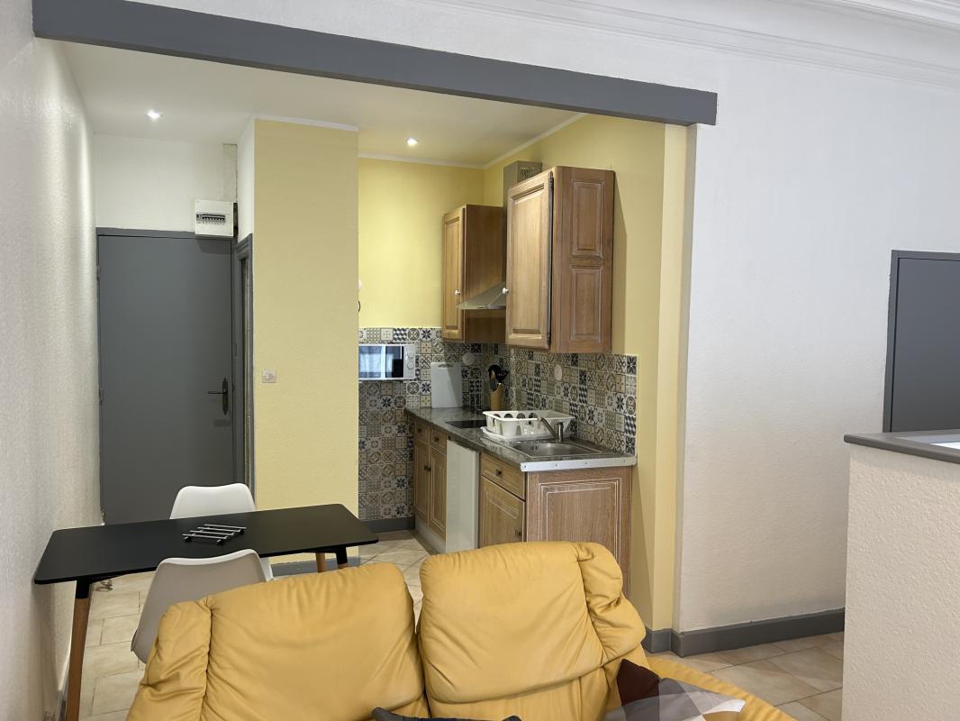 Appartement à louer, 28m², Carcassonne