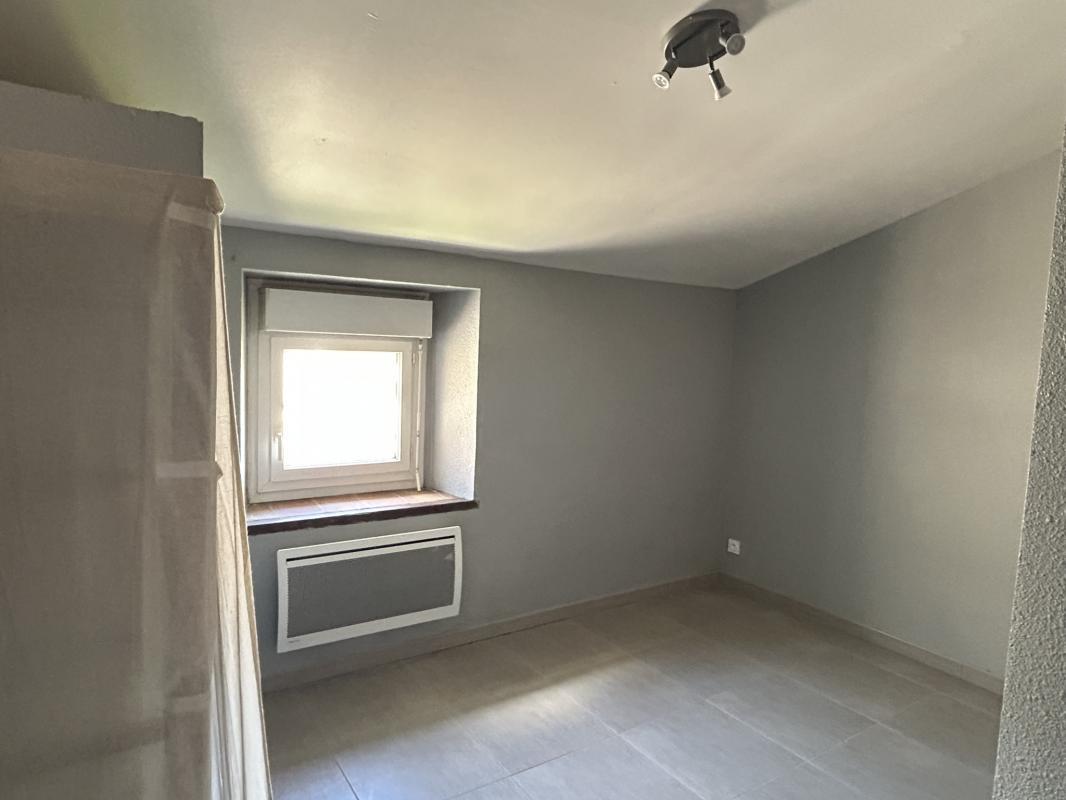 Appartement à louer, 33m², Carcassonne