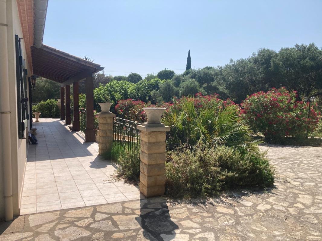 Maison à vendre, 140m², Douzens